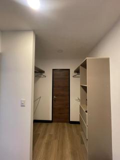 Apartamento Centrico con parqueo gratuito - 4