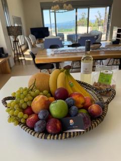 Seaside Villa with Private Football Pitch - Nea Stira - 3