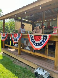The Tiny Tiki Hut - Springfield - 4