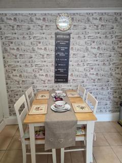 Stylish and Comfortable Home - 5
