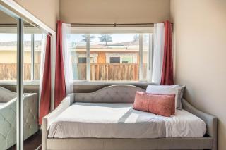 Beautiful home in heart of the Bay Area Sleeps 5 - 2