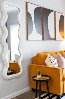 Lux 1BR - Pool, BBQ - Near Med District & Nightlife - Gated Community - 7