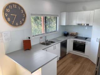 The Lazy Roo accommodation - 8