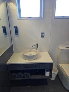 Lakeside Motel & Apartments - Te Anau - 3
