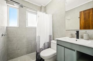 Departamento moderno a pasos de Parque Arauco y Metro Manquehue - 7