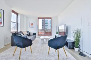 Hudson River waterfront apt w sweeping NYC views - 7