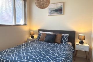 Unique appt 2 Bdrm, Ground level, pets ok - 2