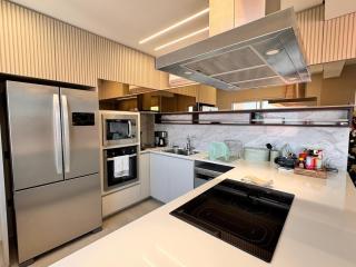 3 high-end en-suites on the beach - 5