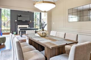 Houston Gem with Soaking Tub near Chateau Nouvelle - 4