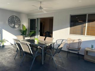 Unit 1 of 43 Sturt Street, Mount Gambier - 9