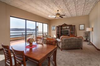 D'Monaco Resort Condos on Table Rock Lake - 7