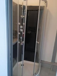 Studio rénové proche métro - 4