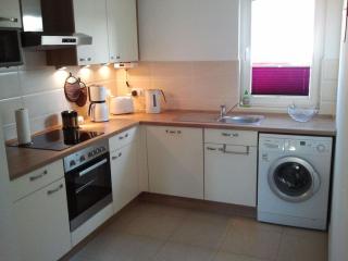 Holiday home in Glowe with swimming pool - Glowe - 4