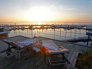 Houseboat with 2 bedrooms - 6