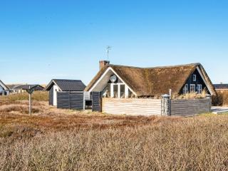 6 person holiday home in Harboøre-By Traum - 2