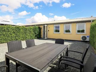 6 person holiday home in Faaborg-By Traum - 0