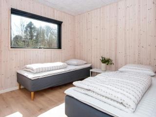 10 person holiday home in Glesborg-By Traum - 1