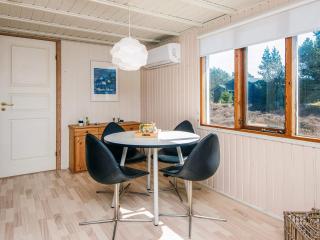 4 person holiday home in Fanø-By Traum - 2