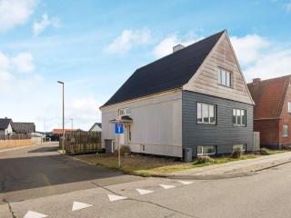 8 person holiday home in Thyborøn-By Traum - 6