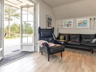 8 person holiday home in Blåvand-By Traum - 2