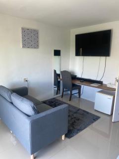 English owned Homestay and Yoga - 7
