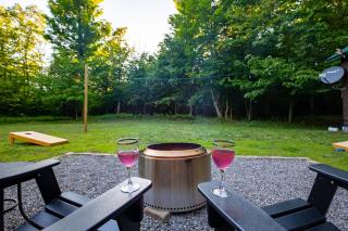 The Cozy Cold Brook Escape - 2