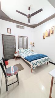 Krishnaalay Guest House - 7