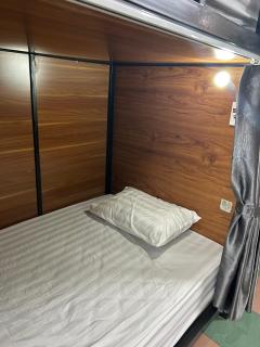 Loop Trails Hostel - 0