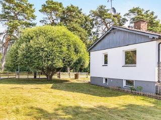 7 person holiday home in YNGSJÖ-By Traum - Yngsjö - 9