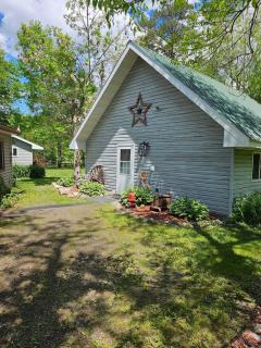 Rustic Cottage on the St Louis River - 2