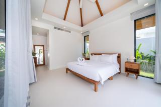 Anchan Villas Phuket - 4 BR Signature Pool Villa by Escape Villas - 5