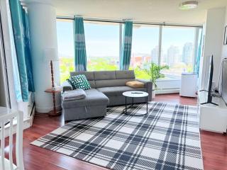 Downtown,FreeParking,Pool,Comfy,OceanMontain View - 9