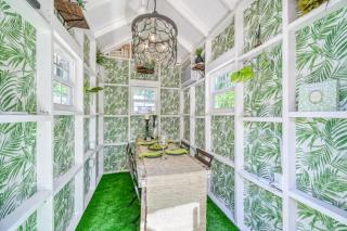 Charming Cottage Near Main with Patio&FirePit!! - 3
