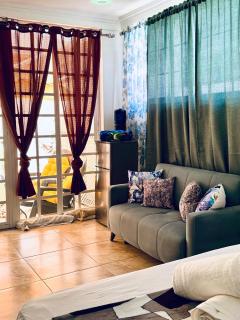 The PoolSide Pad- 5 mins from Airport & Beaches - Bon Accord - 4
