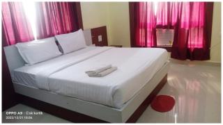 Hotel Santosh Classic Residency হোটেল সন্তোষ ক্লাসিক রেসিডেন্সি Puri - Lift, Parking, Swimming Pool & Spacious AC Rooms - 7