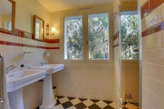 Villa in the pines with pool and AC - 8