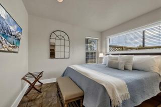 Vaughan w/Hot Tub and Grill - 1