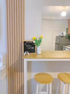 Cozy New Studio with Free Pool- near Airport & Beaches - 4