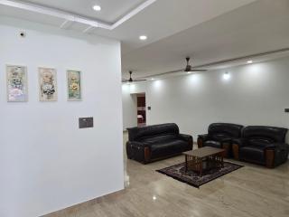 Chelle's Homestay - Tirupati - 0