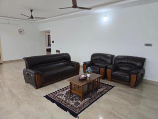 Chelle's Homestay - Tirupati - 2