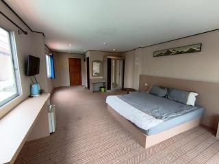 Peter's house 2 B01 - 2