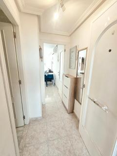 Apartamento con terraza, piscina y playa a 400m - 4