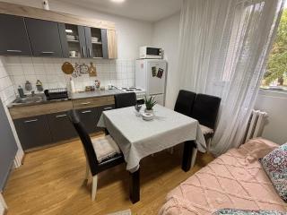 Apartman KEJ - 8