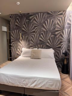 ÁVRA Boutique Hotel - Rock Crystal - 1