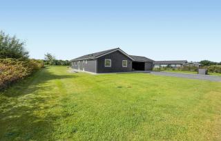 Stunning Home In Tarm With Lake View - Tarm - 6
