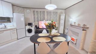 Seodamjae - Cozy 2 Bedroom Seodaemun Station Sleeps 6 - 4