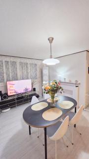 Seodamjae - Cozy 2 Bedroom Seodaemun Station Sleeps 6 - 1