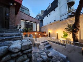 New Serene Hongdae Gardensuite1F, 5min from AREX W - 5