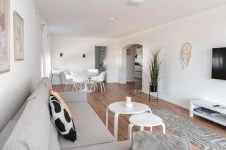 Skyrise Apartments - Stilvolles Apartment mit Küche & Balkon - 8