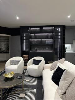 Elegance Escape - Coventry - 9